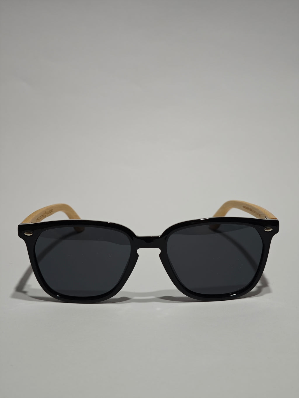 CARBON BLACK / BAMBOO