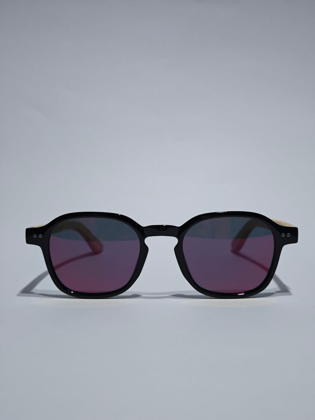 RUBI  RED / BAMBOO