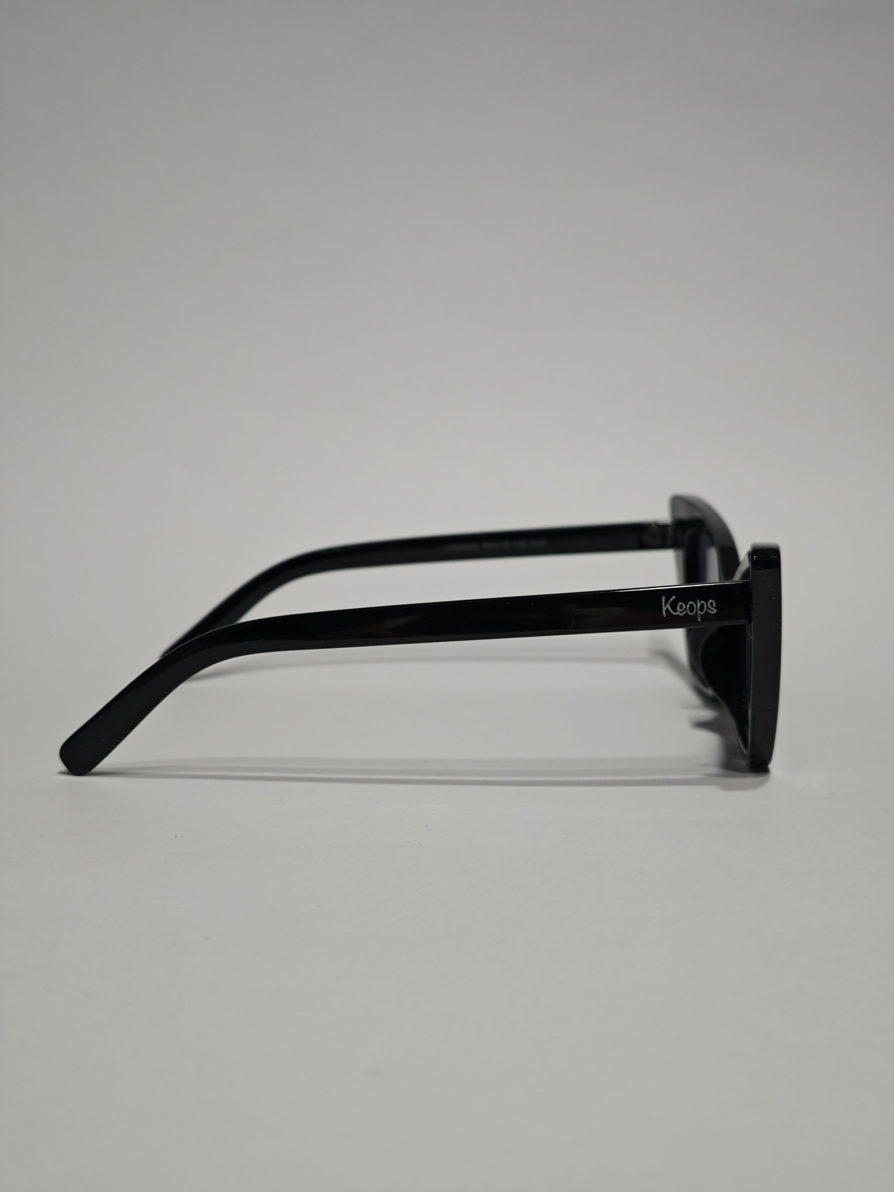 MARQUISE BLACK / BLACK