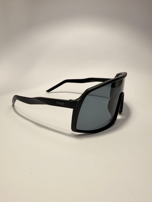 ATOMIC BLACK / BLACK