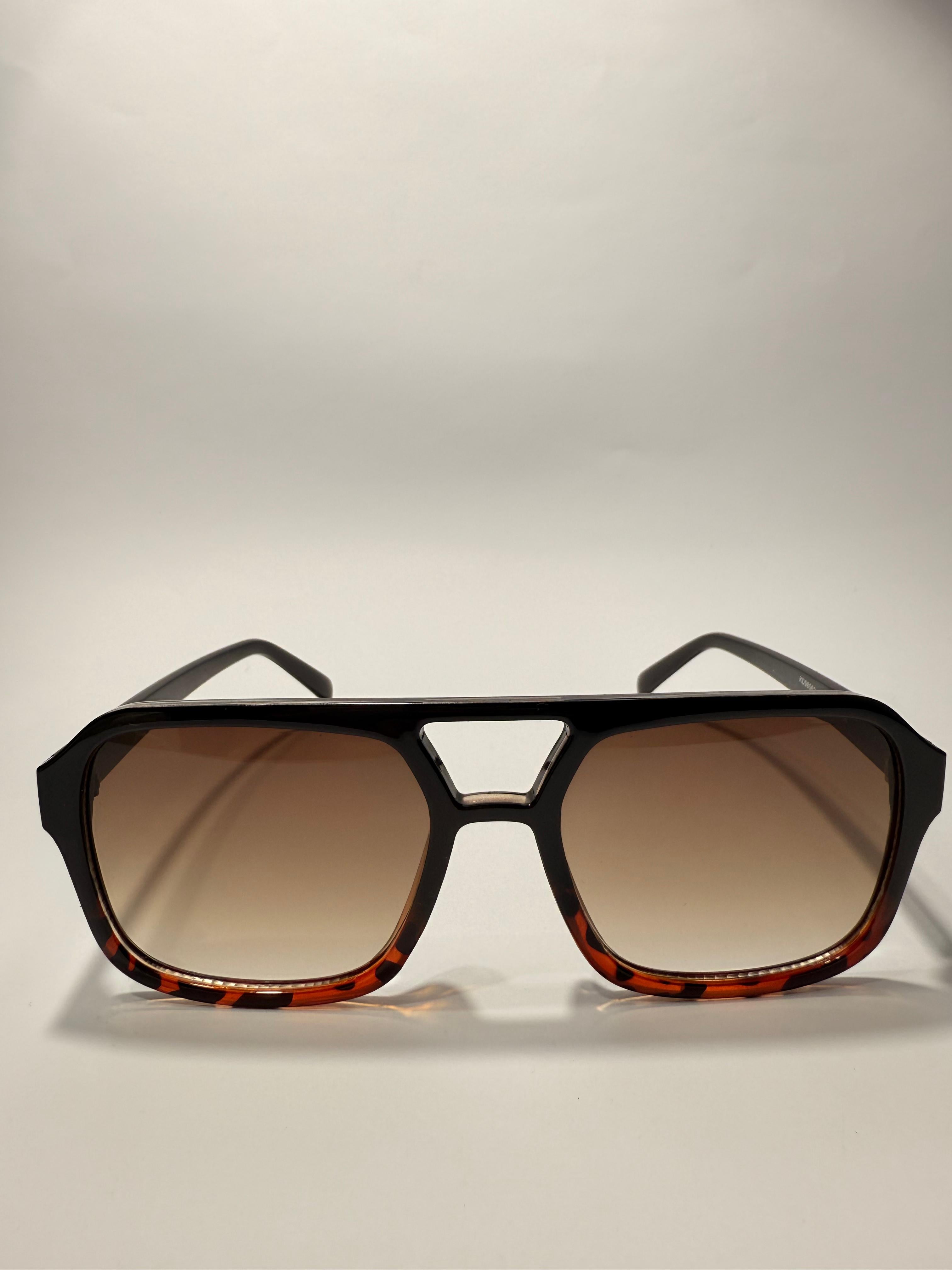 KEFREN BLACK / LEOPARD