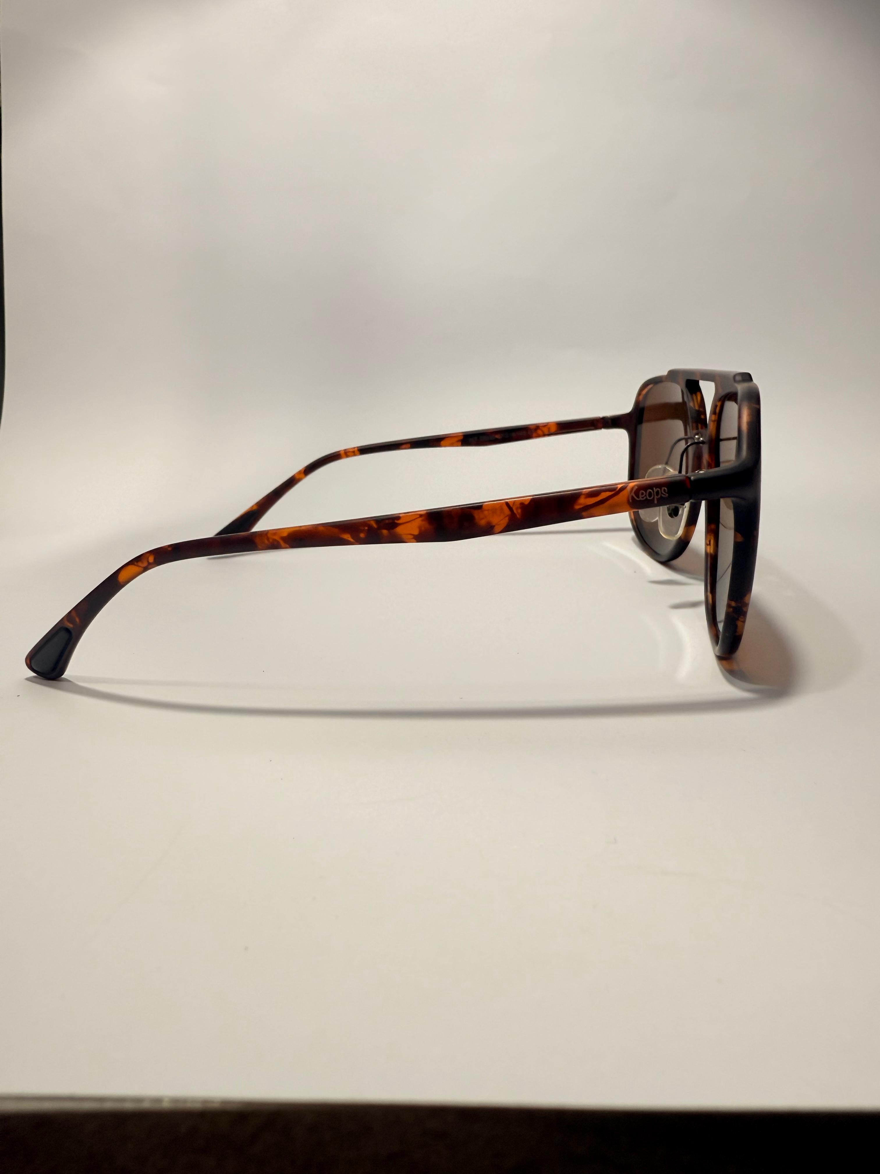 NEFERTARI BROWN / BROWN